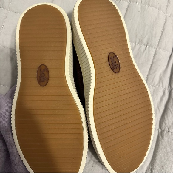 Womens Slip-On Sneakers - Brown - Picture 7 of 8